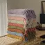Serviette de bain douce en coton filé à la main avec pompons