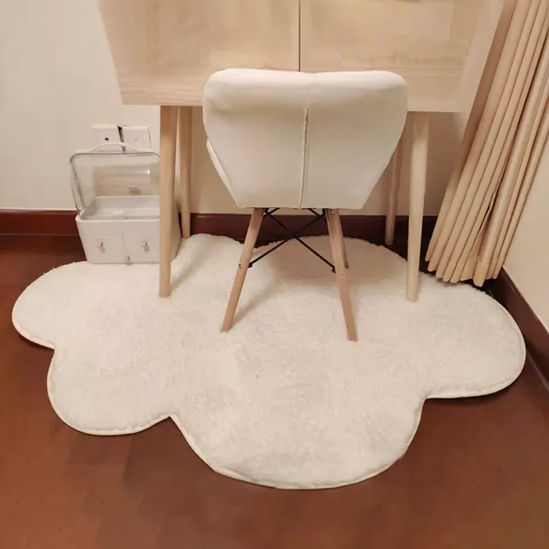 Tapis de chambre décoratif en forme de nuage 