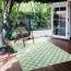 Tapis d'extérieur en polypropylène vert avec une apparence réversible élégante
