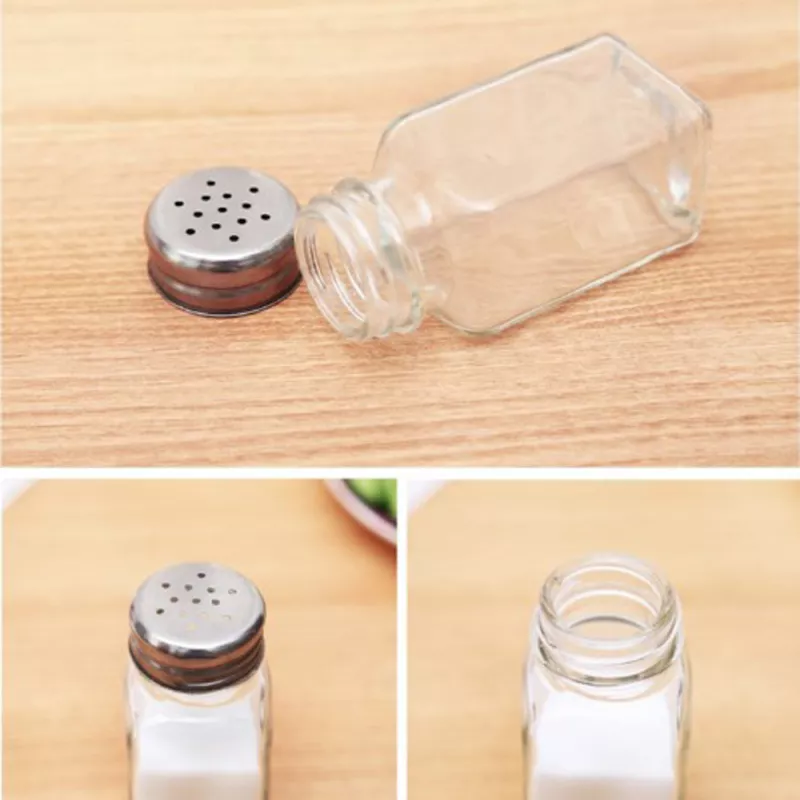 Salière et poivrier carré en verre avec un bouchon inoxydable