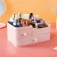 Rangement salle de bain rose pour accessoires de beauté et bijoux