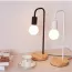 Lampe de chevet en bois au style nordique moderne