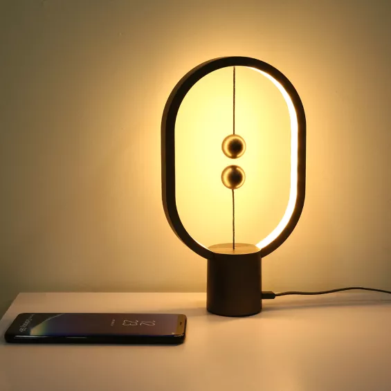 Lampe de chevet ovale à prise USB avec commutateur magnétique