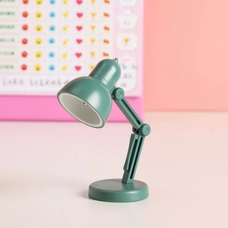 Lampes de bureau LED de petite taille avec pied magnétique