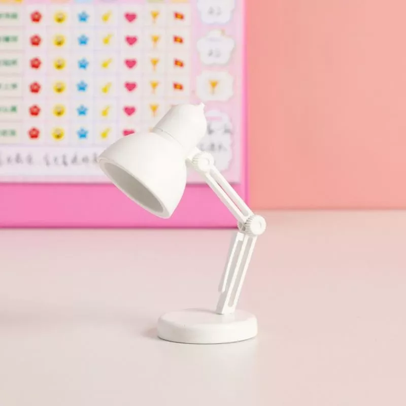 Lampes de bureau LED de petite taille avec pied magnétique